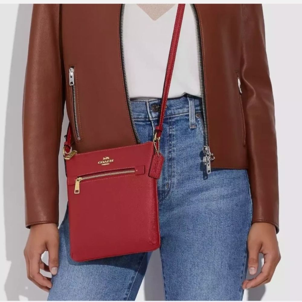 Coach Mini Rowan File Bag Red - CE871 - Picture 9 of 11